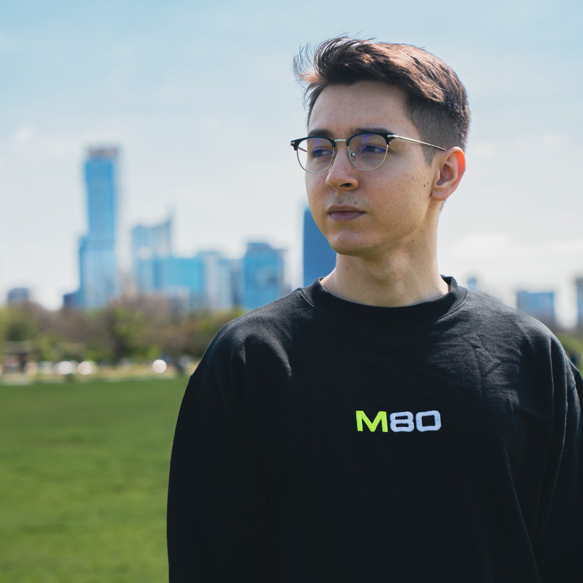 M80 Essentials Embroidered Crewneck